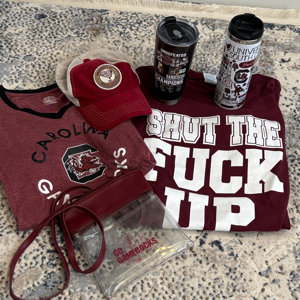 South Carolina Gamecocks Apparel and Accessories Set